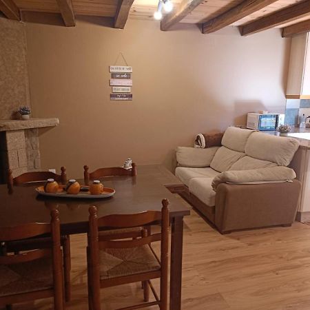 Hotel Rural La Casa De Irene Lubián Екстериор снимка