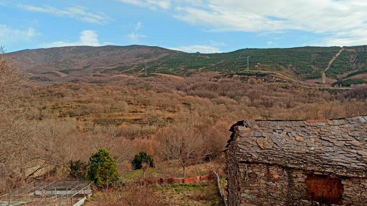 Hotel Rural La Casa De Irene Lubián Екстериор снимка