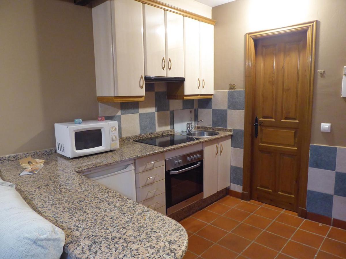 Hotel Rural La Casa De Irene Lubián Екстериор снимка